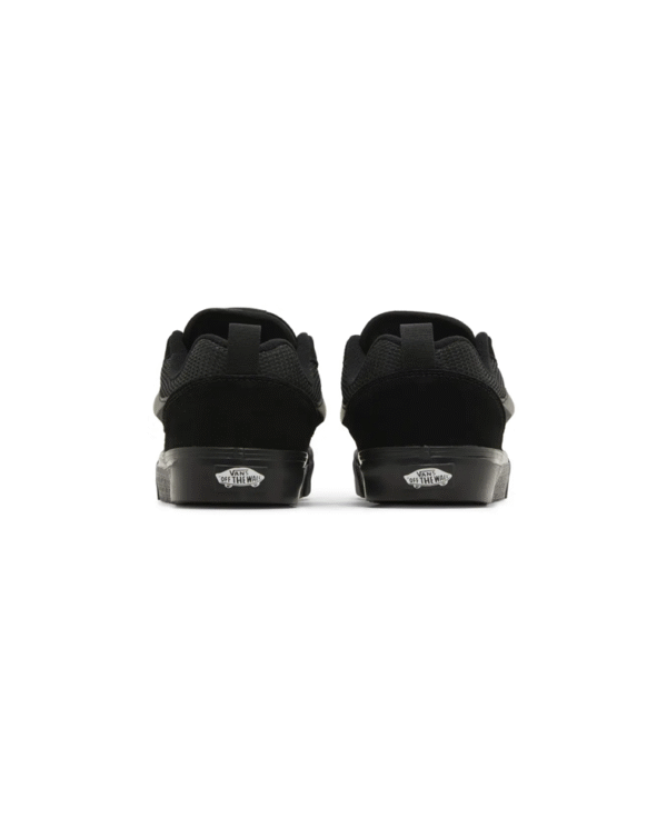 Vans Knu triple black