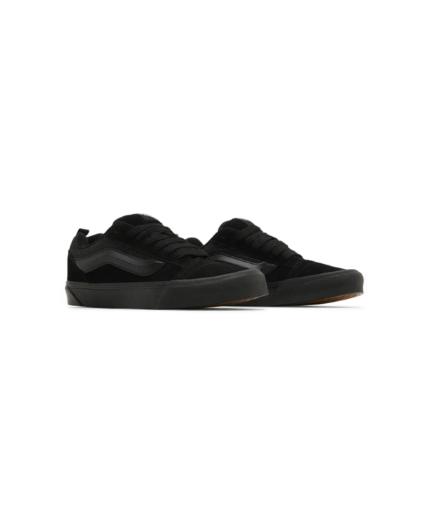 Vans Knu triple black